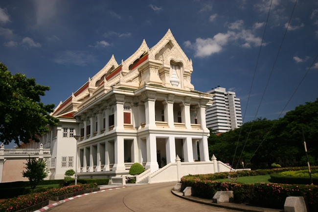 Logo Chulalongkorn University, Faculty of Law