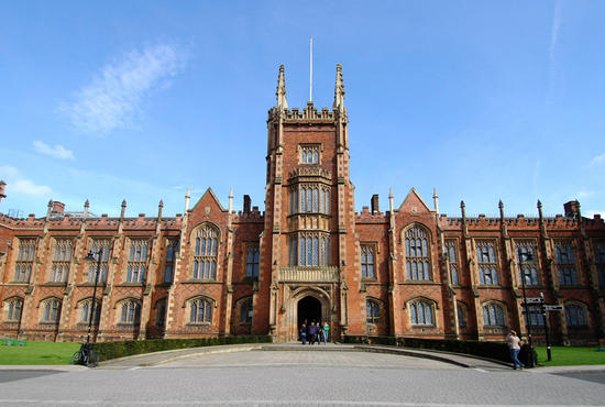 Logo Queen's University - Faculty of Law 