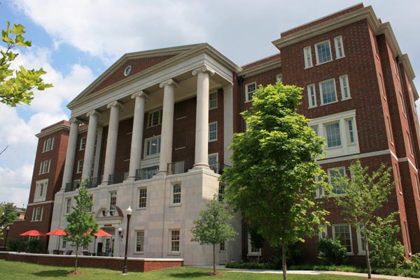 Logo Vanderbilt University - Owen Graduate School of Management