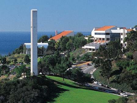 Logo Pepperdine University - Graziadio Business School