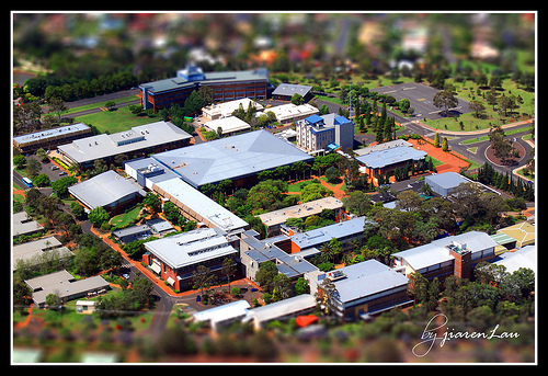 Logo University of Southern Queensland - School of Management and Enterprise