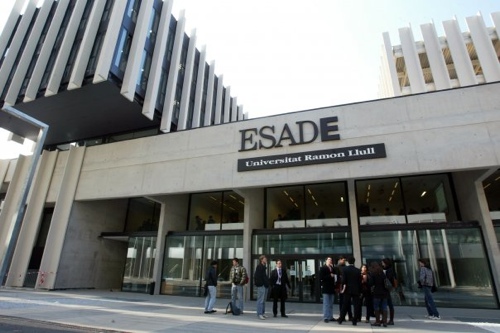 Logo ESADE Business School 