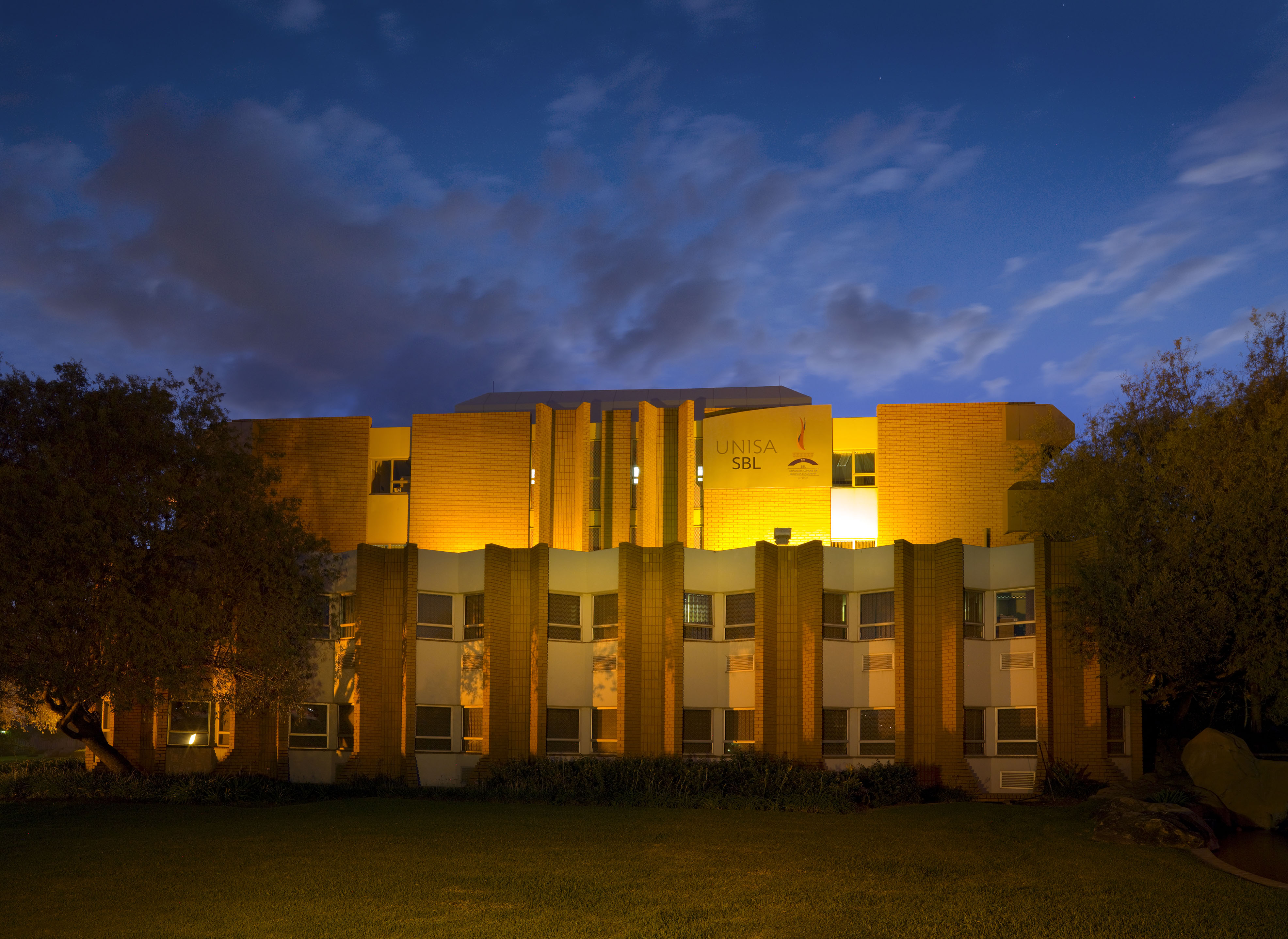 Logo UNISA Graduate School of Business Leadership