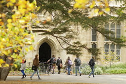 Logo The University of Melbourne - Melbourne School of Information