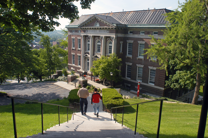 Logo Rensselaer Polytechnic Institute - Lally School of Management 