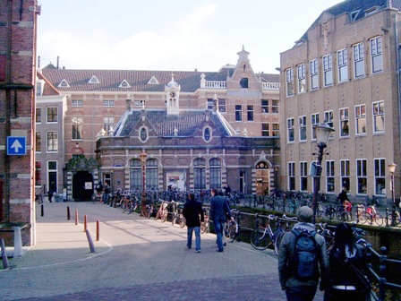 Logo University of Amsterdam - Amsterdam Business School