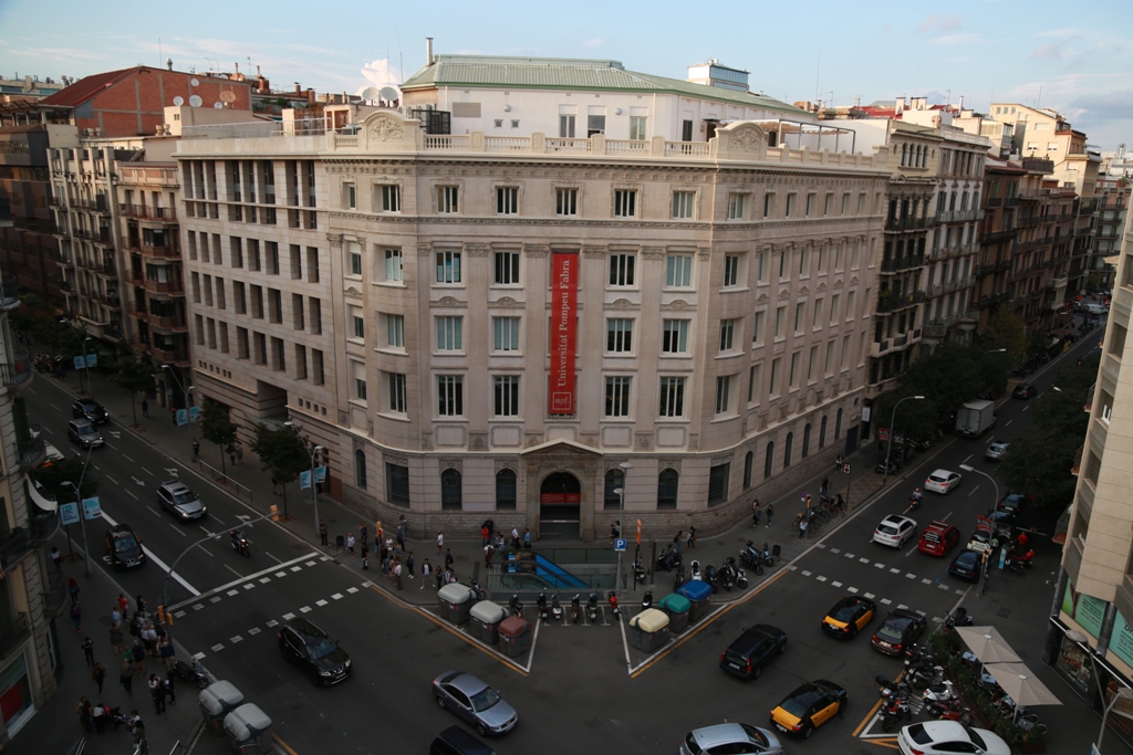 Logo UPF Barcelona School of Management